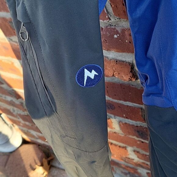 Vintage blue and gray ski jacket - Picture 9 of 13